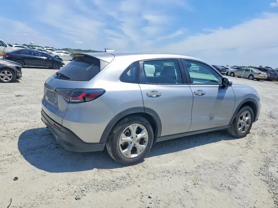 2023 HONDA HR-V LX  