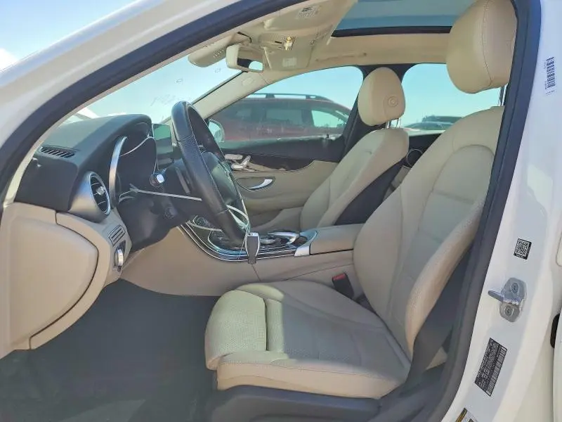 2016 MERCEDES-BENZ C 300  