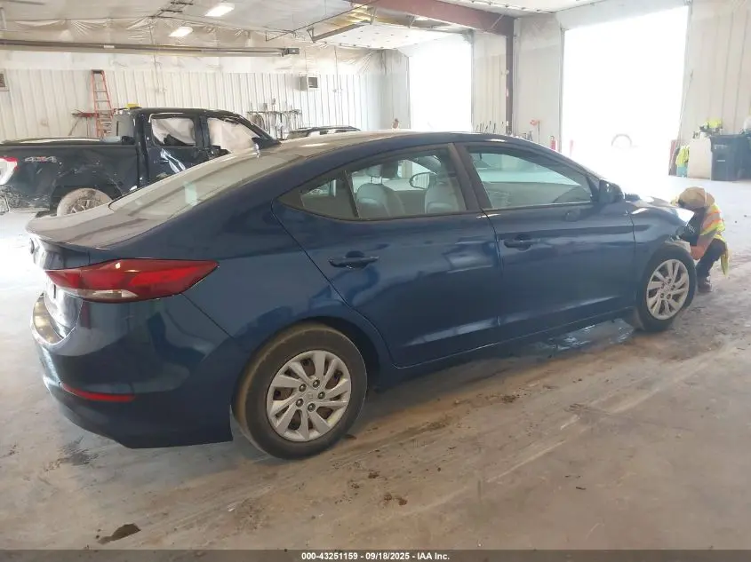 2017 HYUNDAI ELANTRA SE