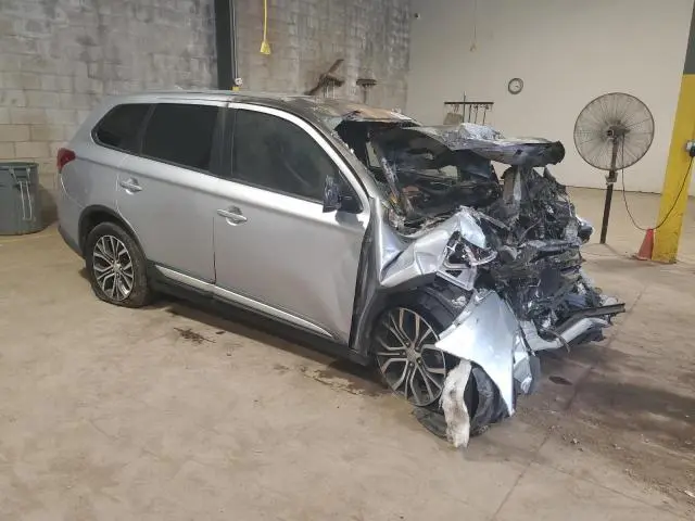 2017 MITSUBISHI OUTLANDER ES  