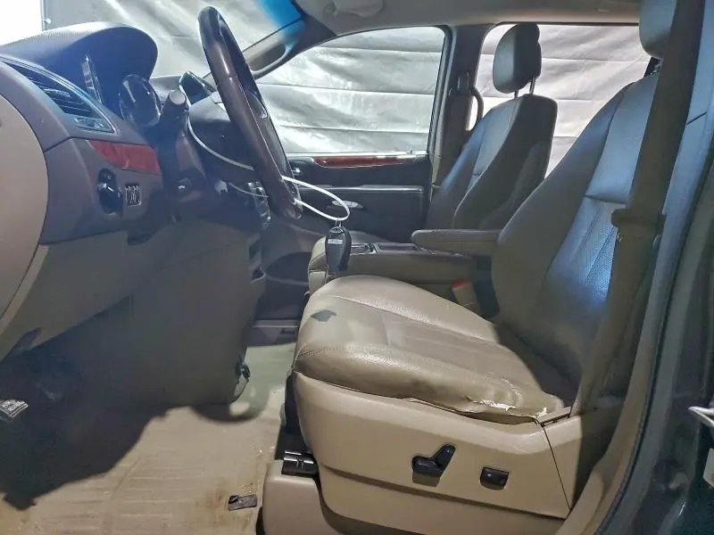 2012 CHRYSLER TOWN & COUNTRY TOURING  