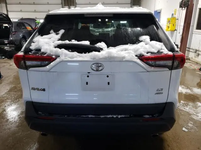 2022 TOYOTA RAV4 LE  
