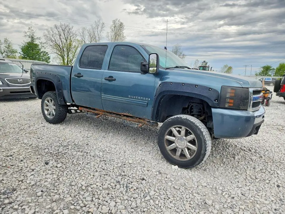 2010 CHEVROLET SILVERADO K1500 LT  