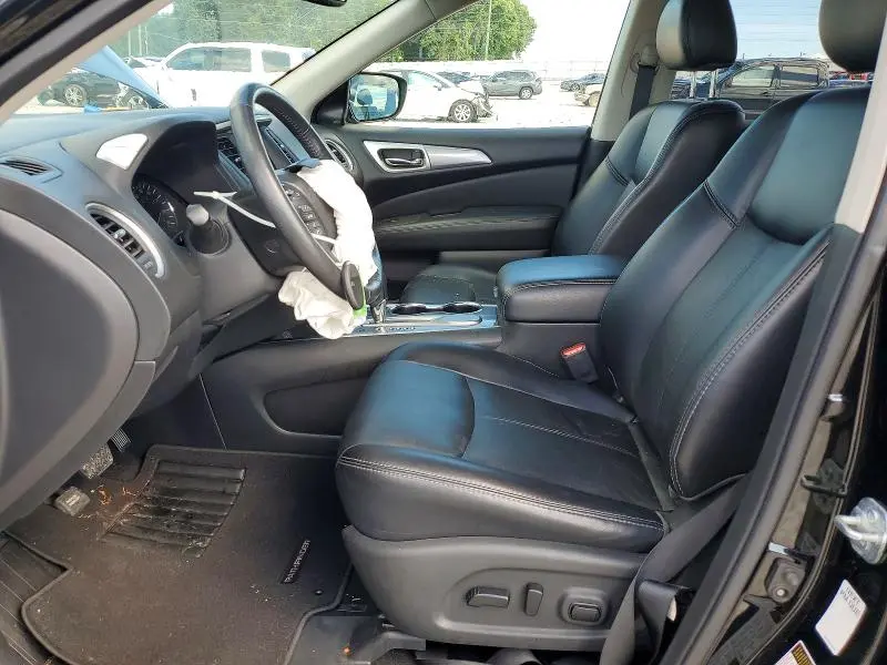 2019 NISSAN PATHFINDER SL  