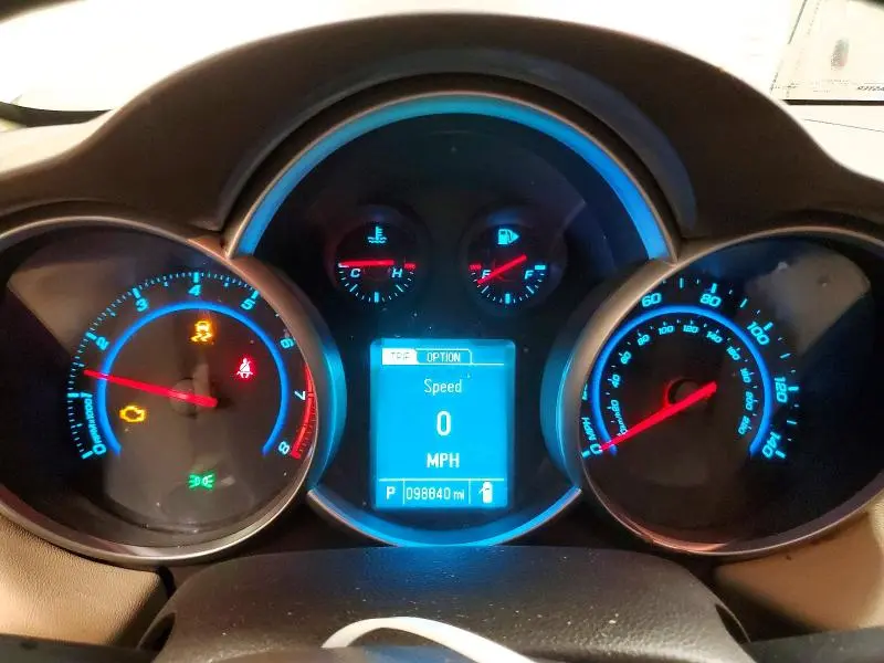 2013 CHEVROLET CRUZE LT  