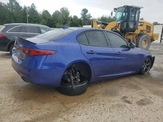 2022 ALFA ROMEO GIULIA   