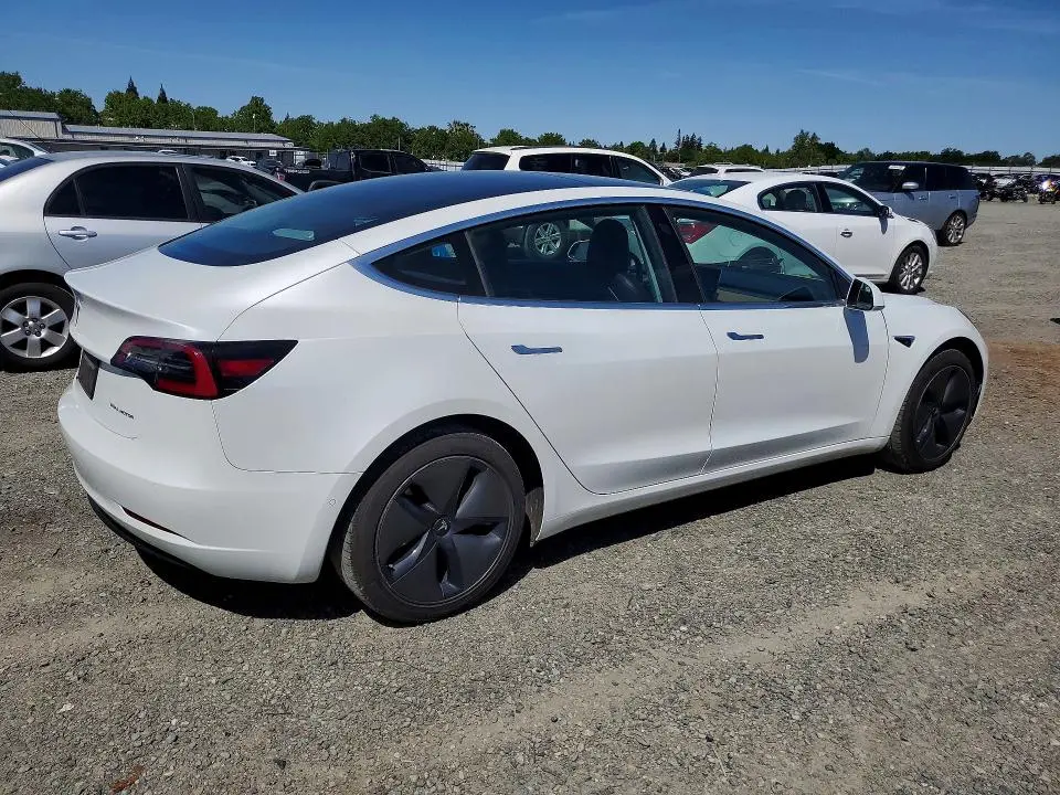 2020 TESLA MODEL 3   