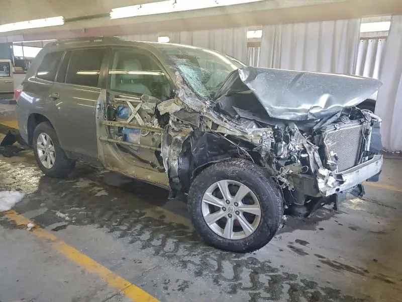 2011 TOYOTA HIGHLANDER BASE  