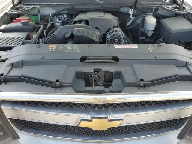 2011 CHEVROLET AVALANCHE LS