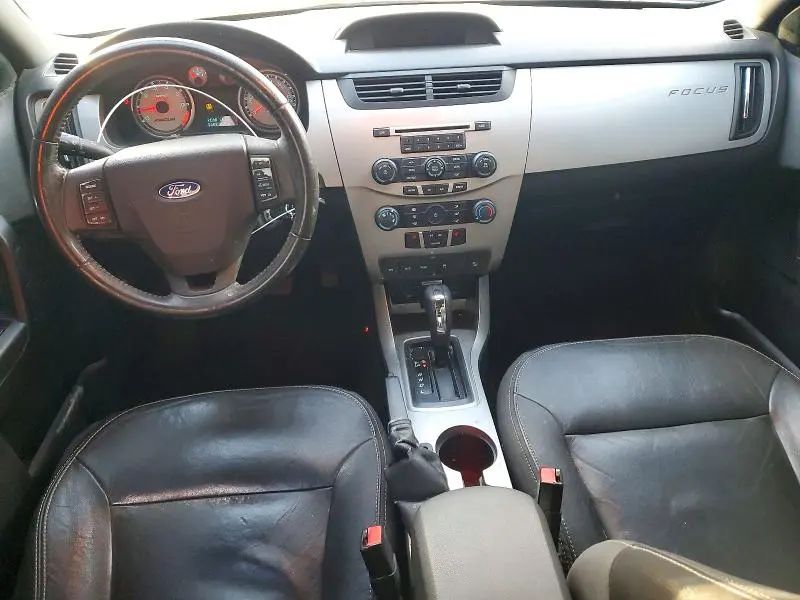 2010 FORD FOCUS SEL  