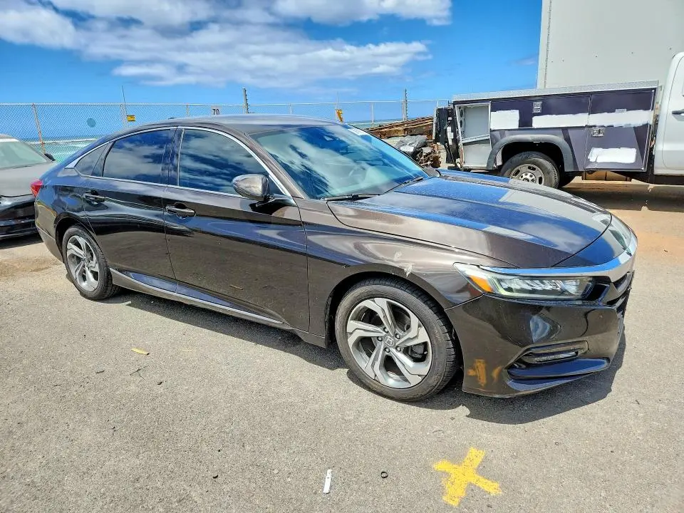 2018 HONDA ACCORD EX  