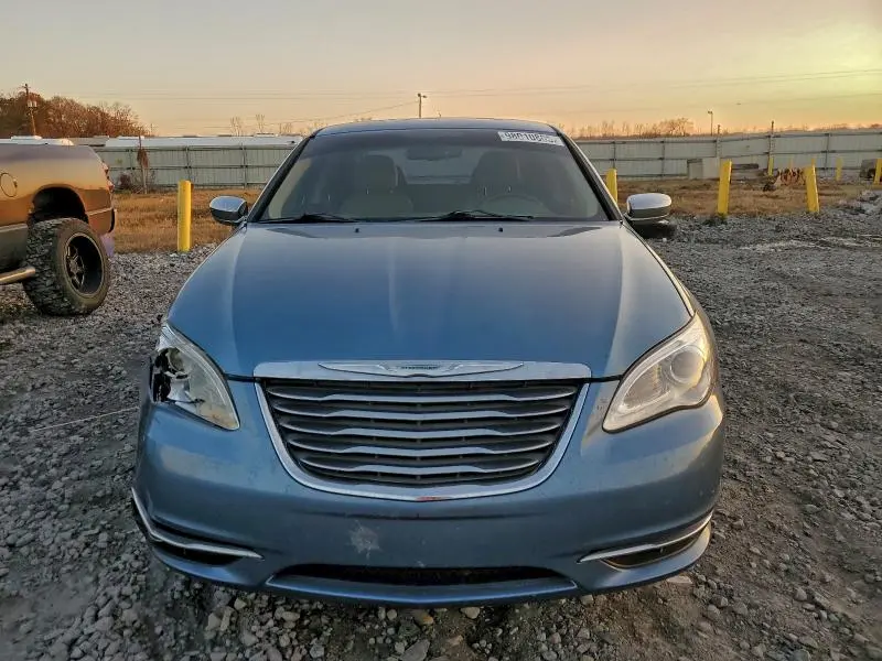 2011 CHRYSLER 200 LIMITED  