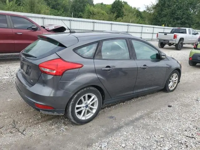 2017 FORD FOCUS SE  