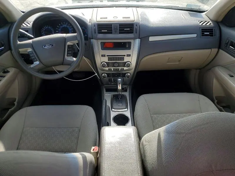 2011 FORD FUSION SE  