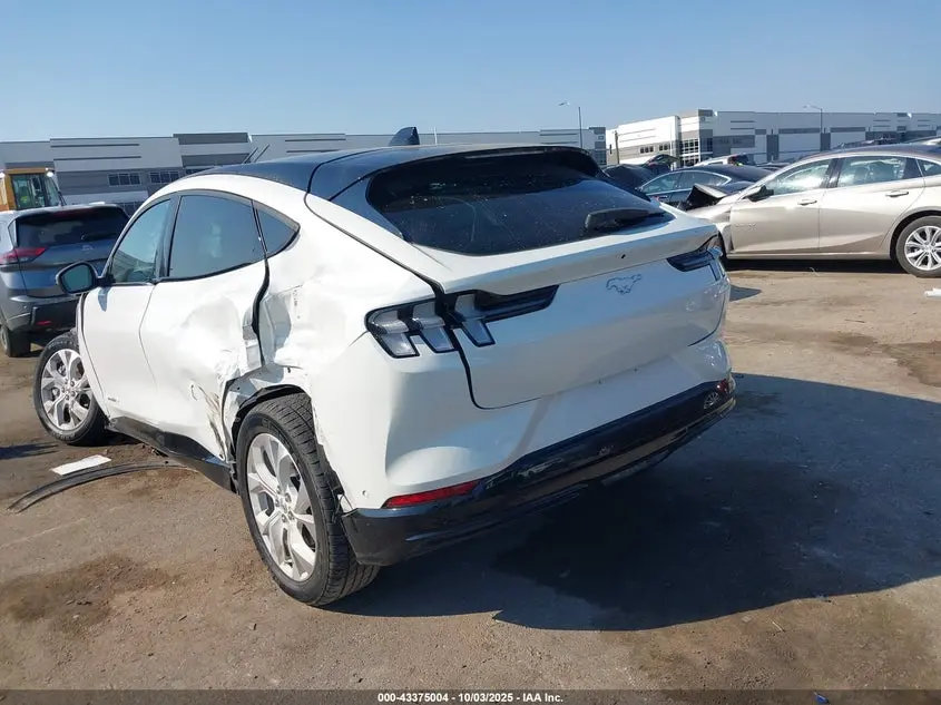 2022 FORD MUSTANG MACH-E PREMIUM