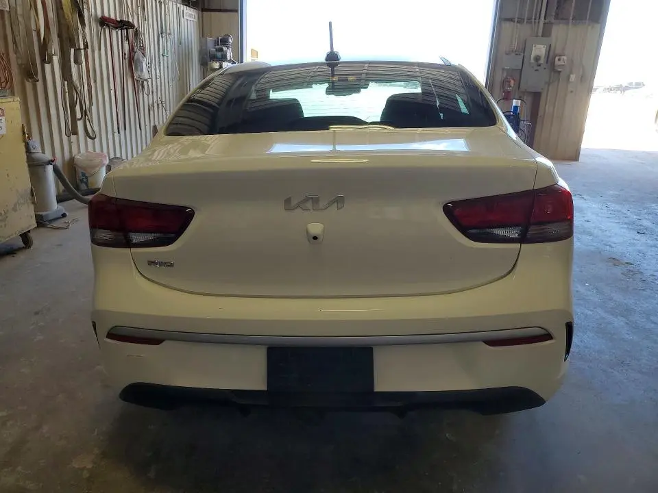2023 KIA RIO S  