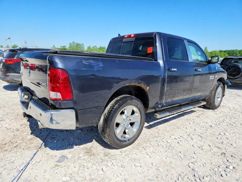 2013 RAM 1500 SLT  