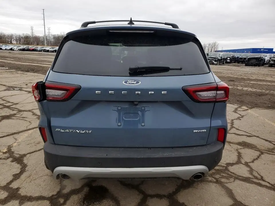 2024 FORD ESCAPE PLATINUM  