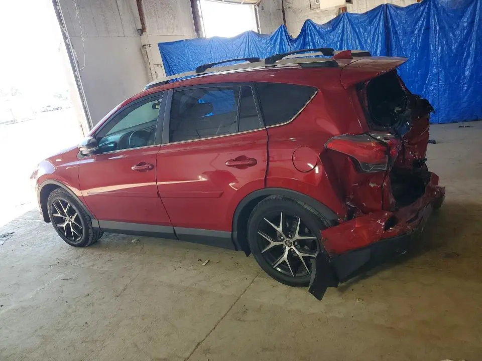 2016 TOYOTA RAV4 SE  