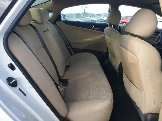 2012 HYUNDAI SONATA GLS  