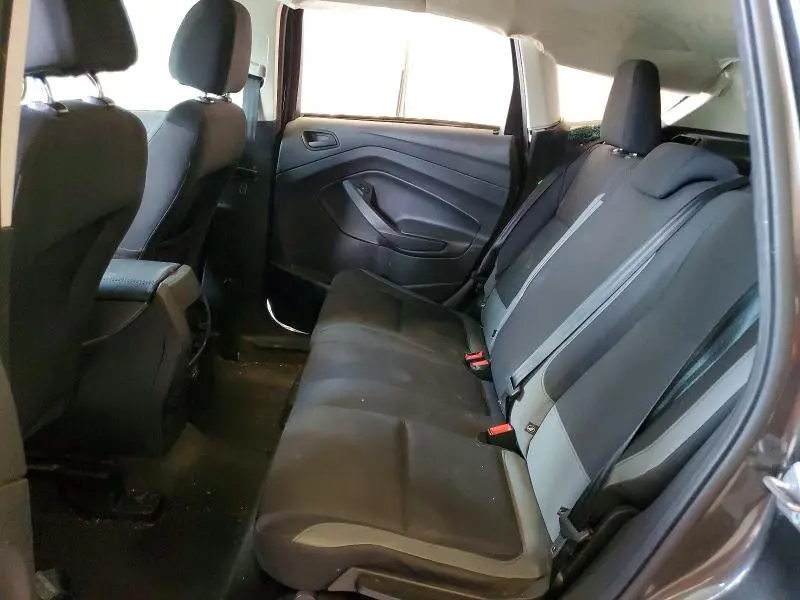 2016 FORD ESCAPE S  