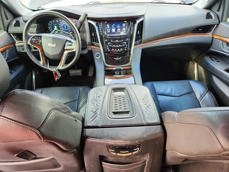 2016 CADILLAC ESCALADE ESV LUXURY  