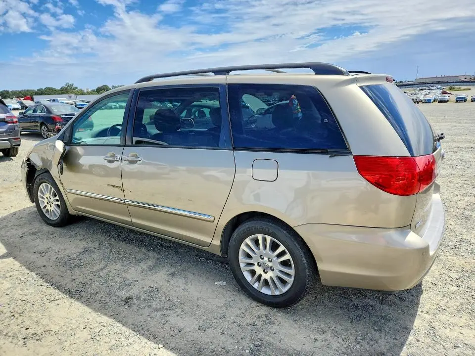 2010 TOYOTA SIENNA XLE LIMITED  