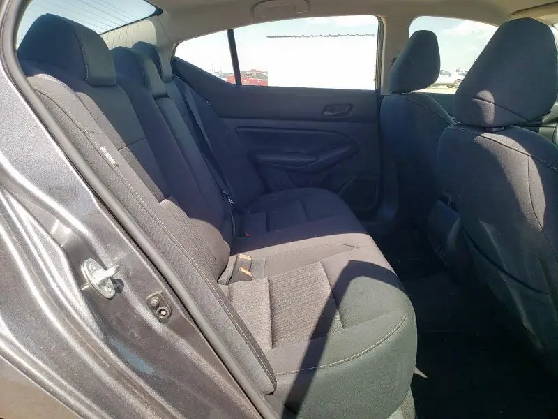 2024 NISSAN ALTIMA SV  