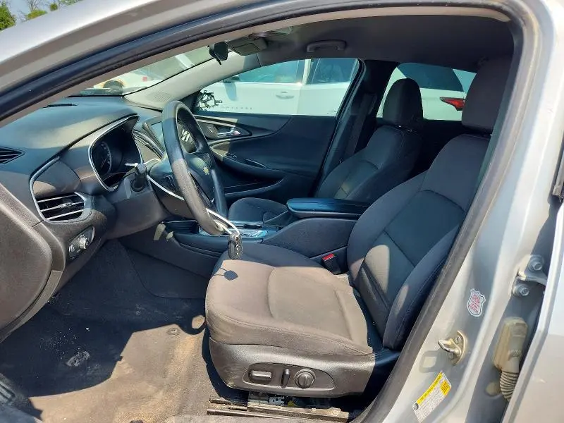 2017 CHEVROLET MALIBU LT  
