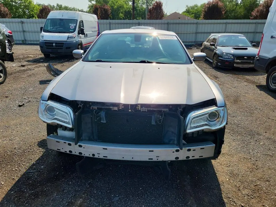 2015 CHRYSLER 300 LIMITED  