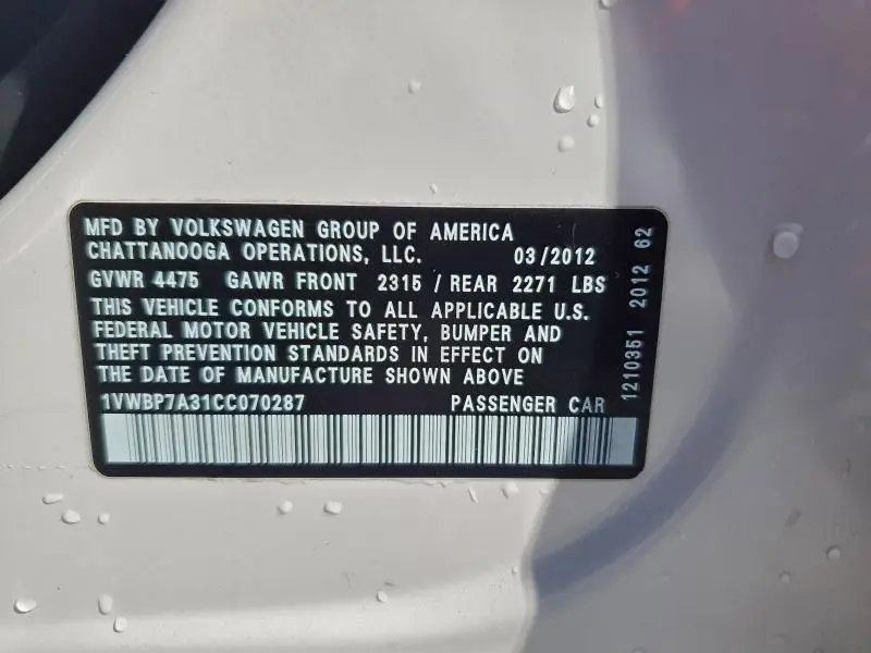 2012 VOLKSWAGEN PASSAT SE  