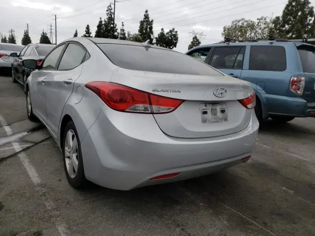 2011 HYUNDAI ELANTRA GLS