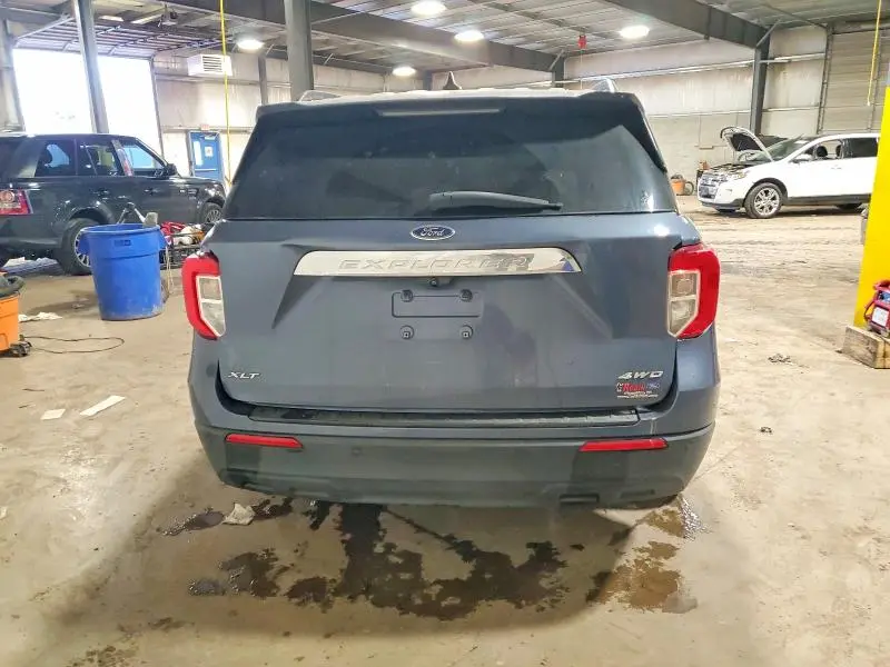 2021 FORD EXPLORER XLT  