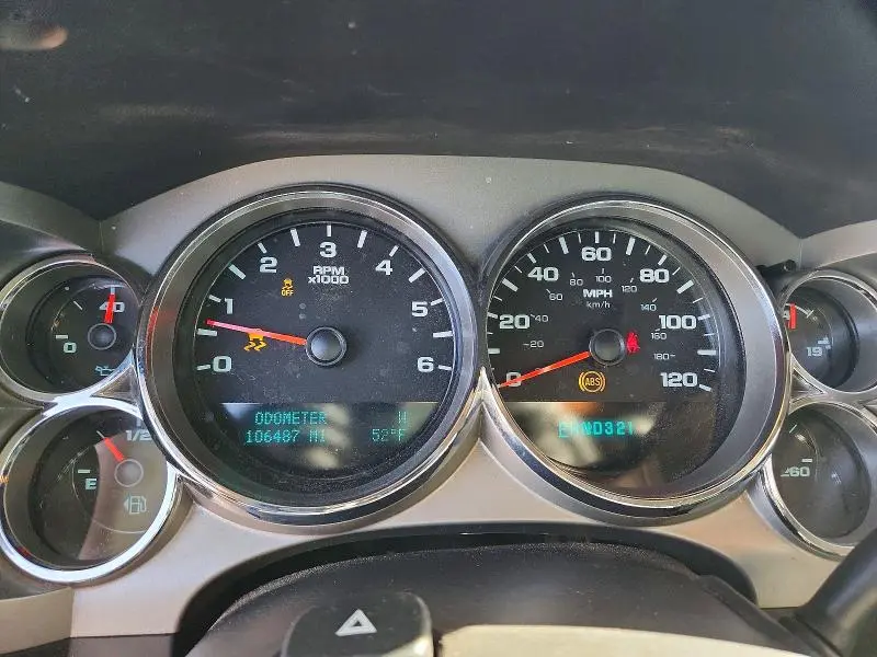 2013 CHEVROLET SILVERADO C1500 LT  