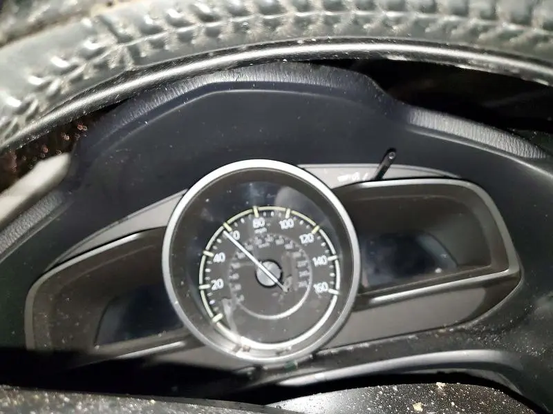 2018 MAZDA 3 TOURING  