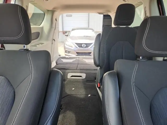 2020 CHRYSLER VOYAGER LX  