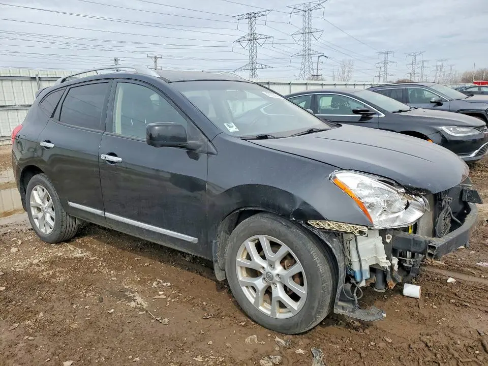 2012 NISSAN ROGUE S  