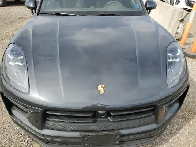 2025 PORSCHE MACAN S