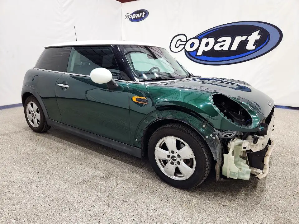 2015 MINI COOPER   