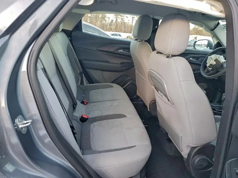 2021 CHEVROLET TRAILBLAZER LS  