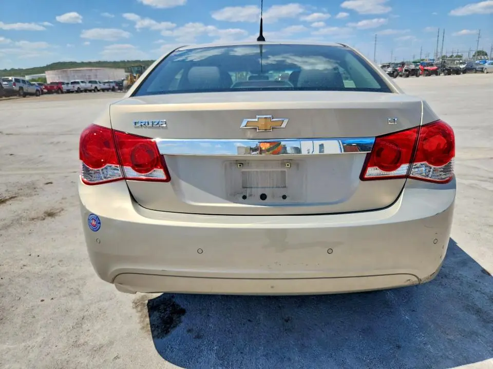 2012 CHEVROLET CRUZE LT  