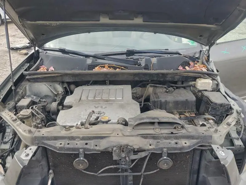 2010 TOYOTA HIGHLANDER LIMITED  