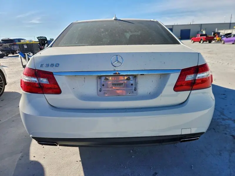2010 MERCEDES-BENZ E 350  