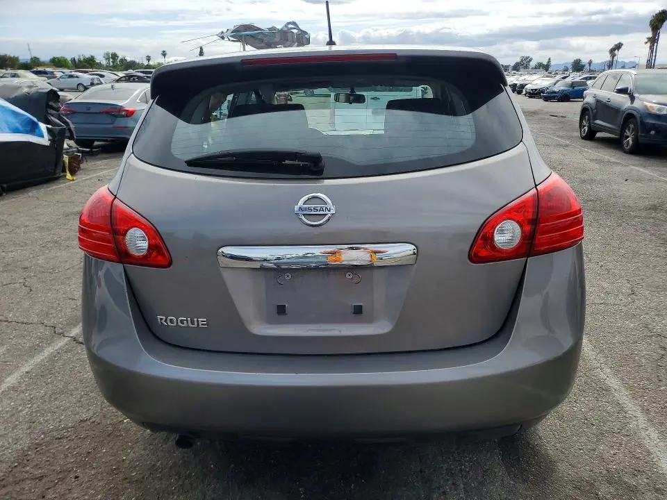 2013 NISSAN ROGUE S  