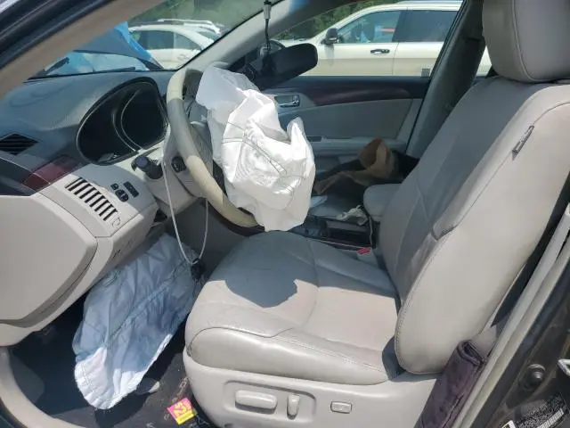 2011 TOYOTA AVALON BASE  