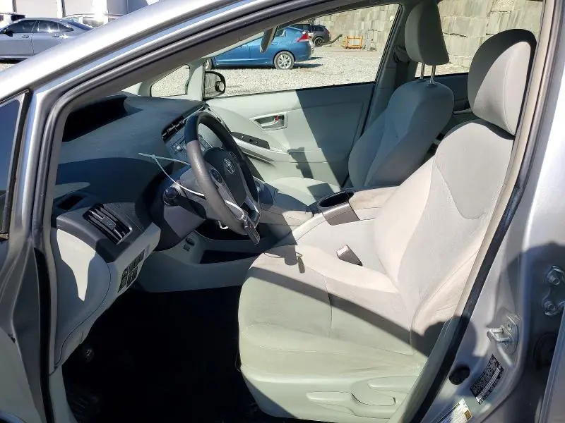 2013 TOYOTA PRIUS THREE  