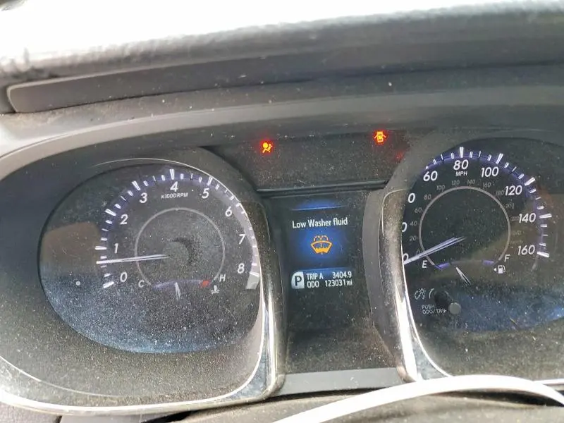 2014 TOYOTA AVALON LIMITED  
