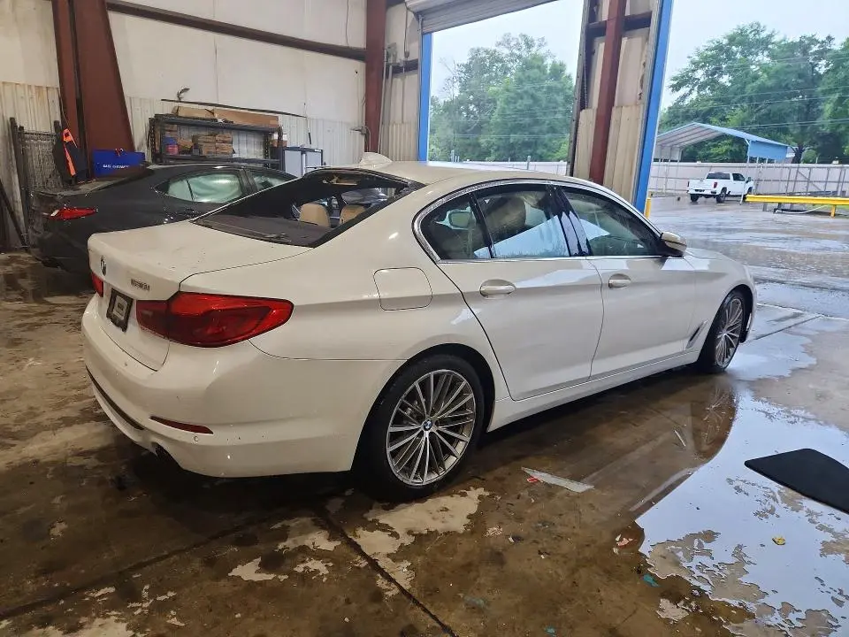2020 BMW 530 I