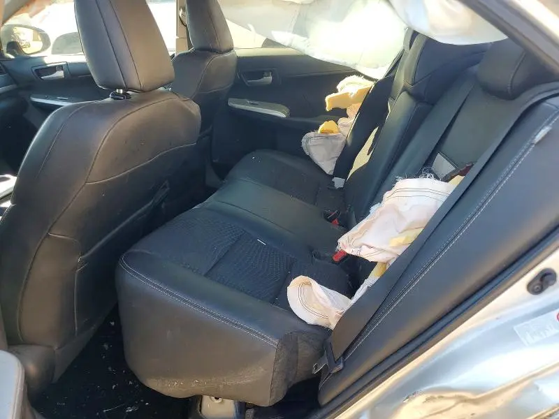2012 TOYOTA CAMRY SE  