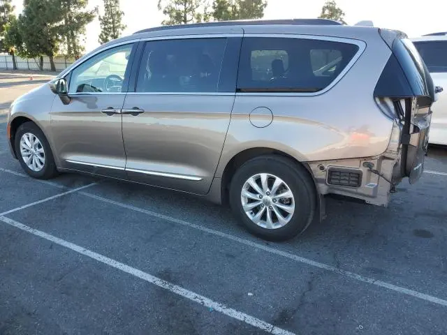 2017 CHRYSLER PACIFICA TOURING L  